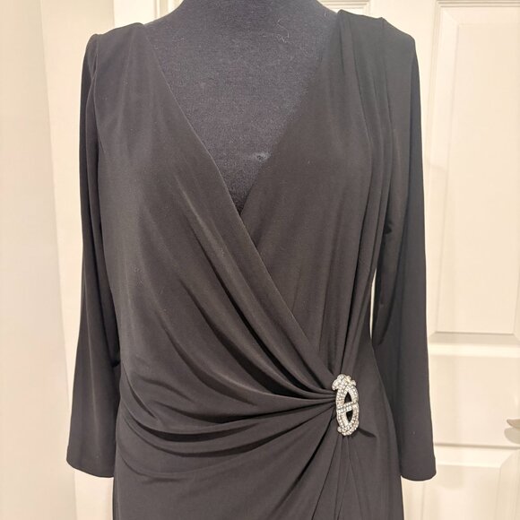 Lauren Ralph Lauren Black ruched jersey wrap dress, Size 12 - Picture 3 of 6
